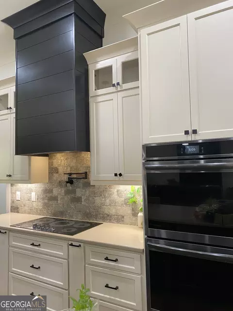 Kitchen - 100 Ridge Way, Forsyth, GA 31029 photo 1 of 12