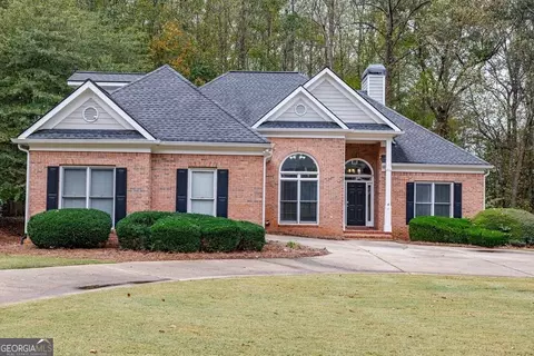 5055 Hickory Hills Dr NE, Woodstock, GA 30188