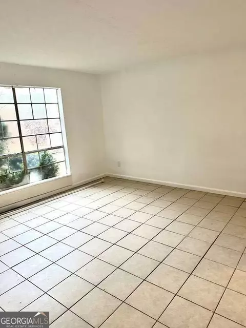 6765 Baynes Hill Dr, Clarkston, GA 30021