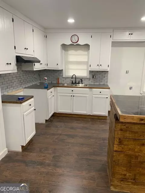 10167 Waterford Rd NE, Covington, GA 30014