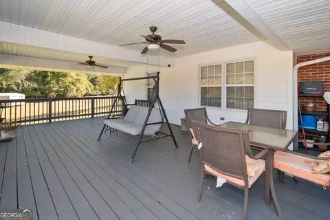 Exterior - 200 Crestwood Dr, Lagrange, GA 30241 photo 5 of 9