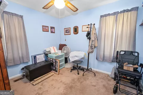 Bedroom - 200 Crestwood Dr, Lagrange, GA 30241 photo 5 of 7