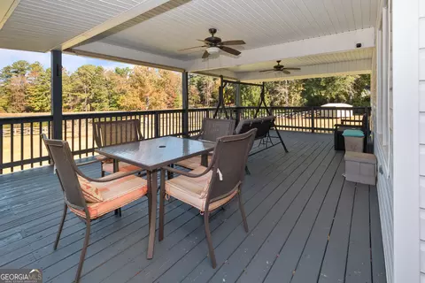 Exterior - 200 Crestwood Dr, Lagrange, GA 30241 photo 4 of 9