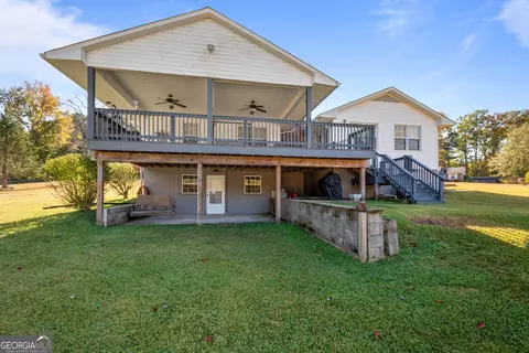 Exterior - 200 Crestwood Dr, Lagrange, GA 30241 photo 2 of 9