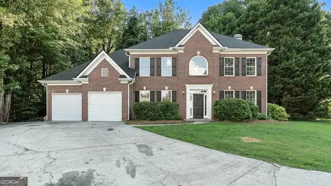 1021 Slash Pine Ct, Lawrenceville, GA 30043
