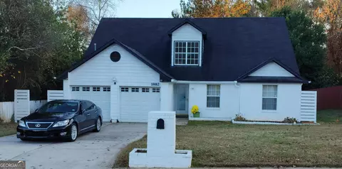 1882 Corners Cir, Lithonia, GA 30058