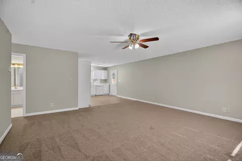 114 Crestwood Dr, Lagrange, GA 30241 photo 4