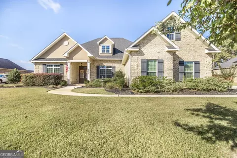 219 Woodlands Blvd, Kathleen, GA 31047