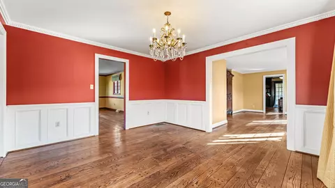 Dining - 8876 Cave Spring Rd, Cave Spring, GA 30124 photo 1 of 1