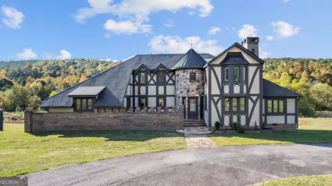 8876 Cave Spring Rd, Cave Spring, GA 30124