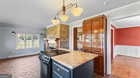Kitchen - 8876 Cave Spring Rd, Cave Spring, GA 30124 photo 3 of 3