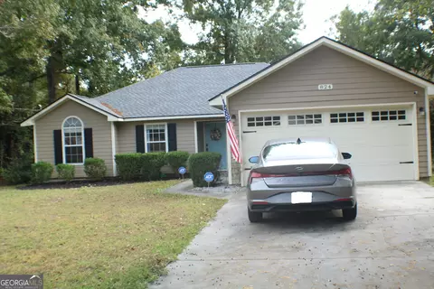 824 E Hilton Ave, Kingsland, GA 31548