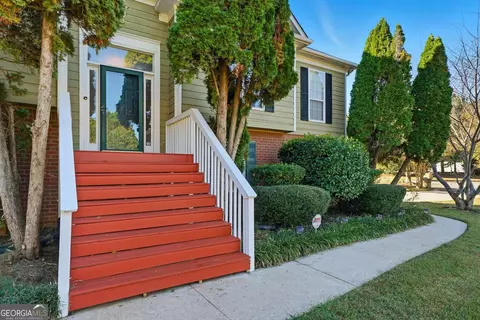 147 Midland Dr, Stockbridge, GA 30281