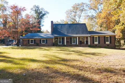 727 Cherokee Rd, Cedartown, GA 30125
