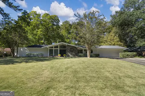 2637 Sue Mack Dr, Columbus, GA 31906