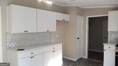 Entry Way - 1706 Stark Rd, Jackson, GA 30233 photo 1 of 2