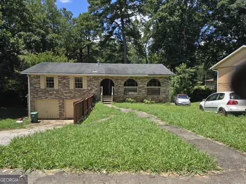 2347 Greenway Dr, Decatur, GA 30035