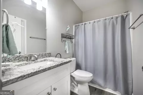 Bath - 219 Diamond Pl, Gray, GA 31032 photo 1 of 2