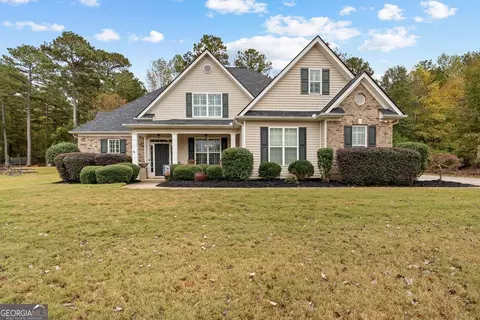 78 Rosebay Ln, Sharpsburg, GA 30277