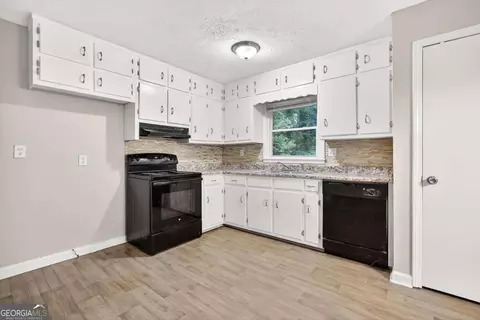 6512 Executive Dr, Winston, GA 30187 photo 7