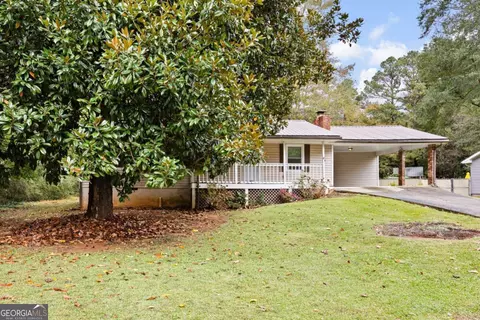 6512 Executive Dr, Winston, GA 30187