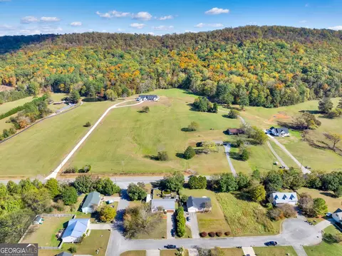 15 Brutis Dr, Rock Spring, GA 30739