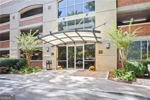 3180 Mathieson Dr NE #807, Atlanta, GA 30305
