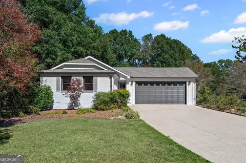 85 Franklin Rd, Newnan, GA 30263