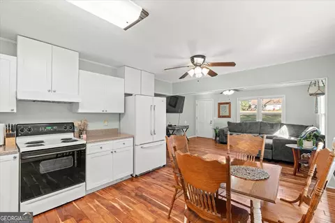 Kitchen - 425 Mitchell Ave, Bowdon, GA 30108 photo 3 of 3