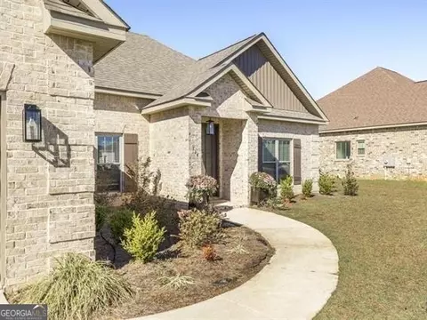 114 Woodwinds Ct, Kathleen, GA 31047