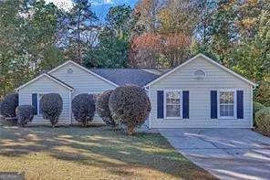 3497 Willow Tree Cir, Douglasville, GA 30135