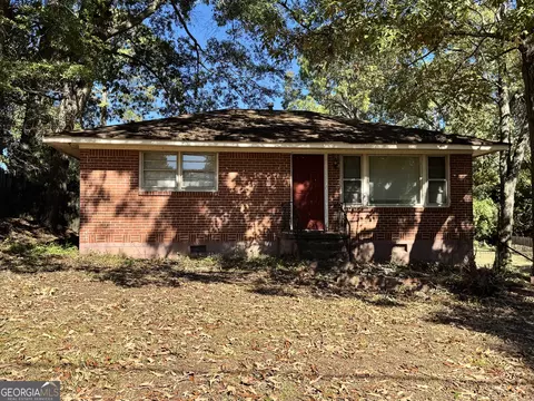 1044 Rocksprings St, Forest Park, GA 30297