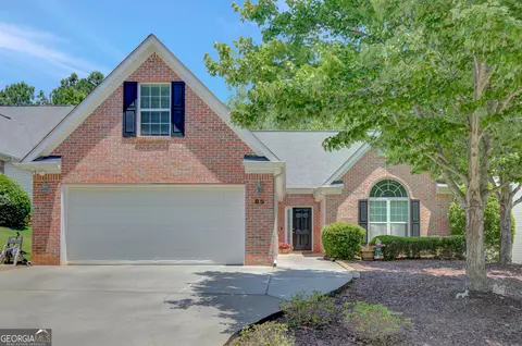 85 Parks Pl, Sharpsburg, GA 30277