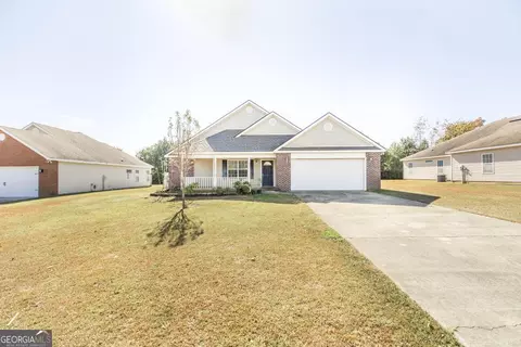 107 Tiffland Ct, Bonaire, GA 31005