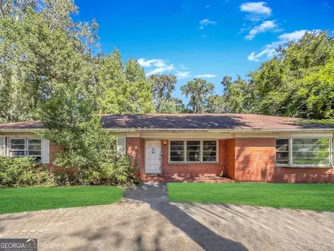 1918 E 63rd St, Savannah, GA 31404