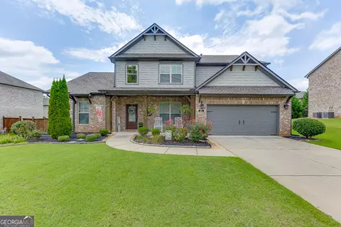561 Wagon Hill Ln, Sugar Hill, GA 30518