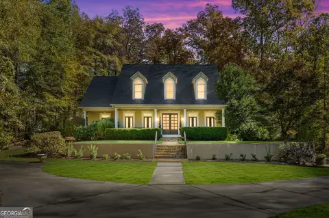 106 Cheshire Dr, Griffin, GA 30223