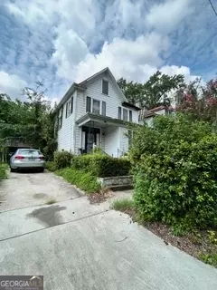 1221 E 31st St, Savannah, GA 31404