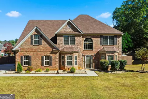 639 Warwick Dr, Mcdonough, GA 30253