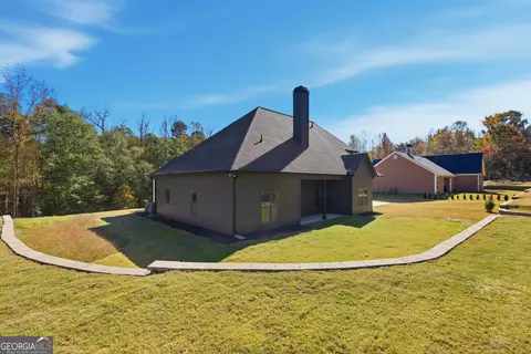 Exterior - 297 Ayers Creek Dr, Toccoa, GA 30577 photo 8 of 9