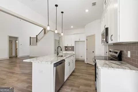 Kitchen - 297 Ayers Creek Dr, Toccoa, GA 30577 photo 2 of 2