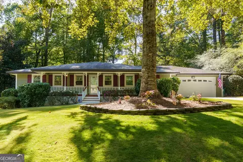 2019 Dutchess Rd, Lithia Springs, GA 30122