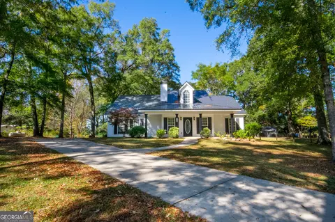 8733 Greenville St, Gay, GA 30218