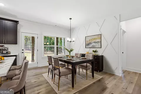 Dining - 405 Ayers Crk, Toccoa, GA 30577 photo 1 of 1