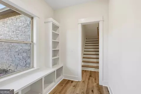 Entry Way - 405 Ayers Crk, Toccoa, GA 30577 photo 3 of 4