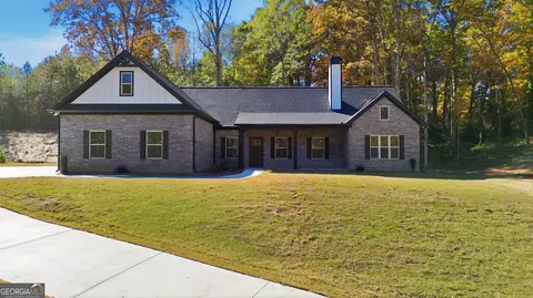 405 Ayers Crk, Toccoa, GA 30577