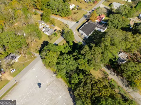80 Broad St, Tallapoosa, GA 30176