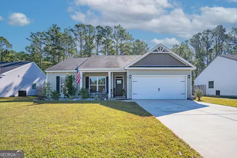 203 Timberlake Dr, Guyton, GA 31312