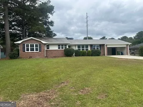1491 Wesley Dr, Griffin, GA 30224