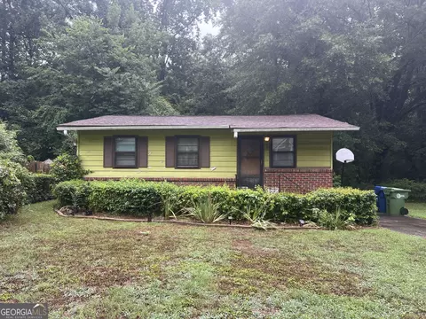 147 Rockyford Rd NE, Atlanta, GA 30317